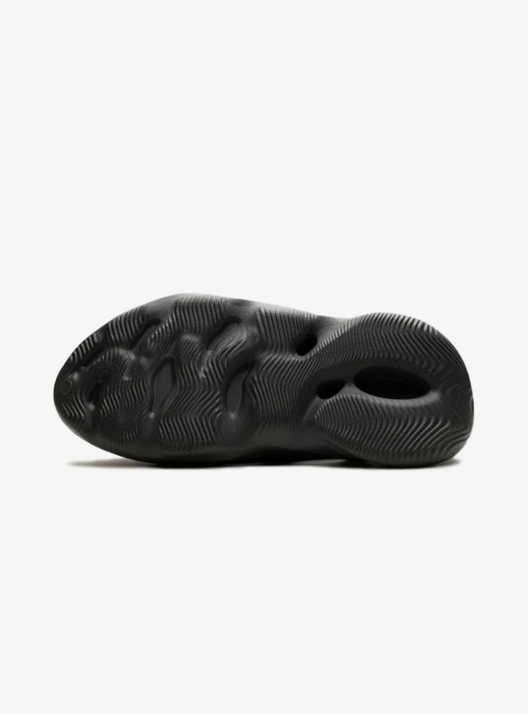 Adidas Yeezy Foam RNNR Carbon - Image 4