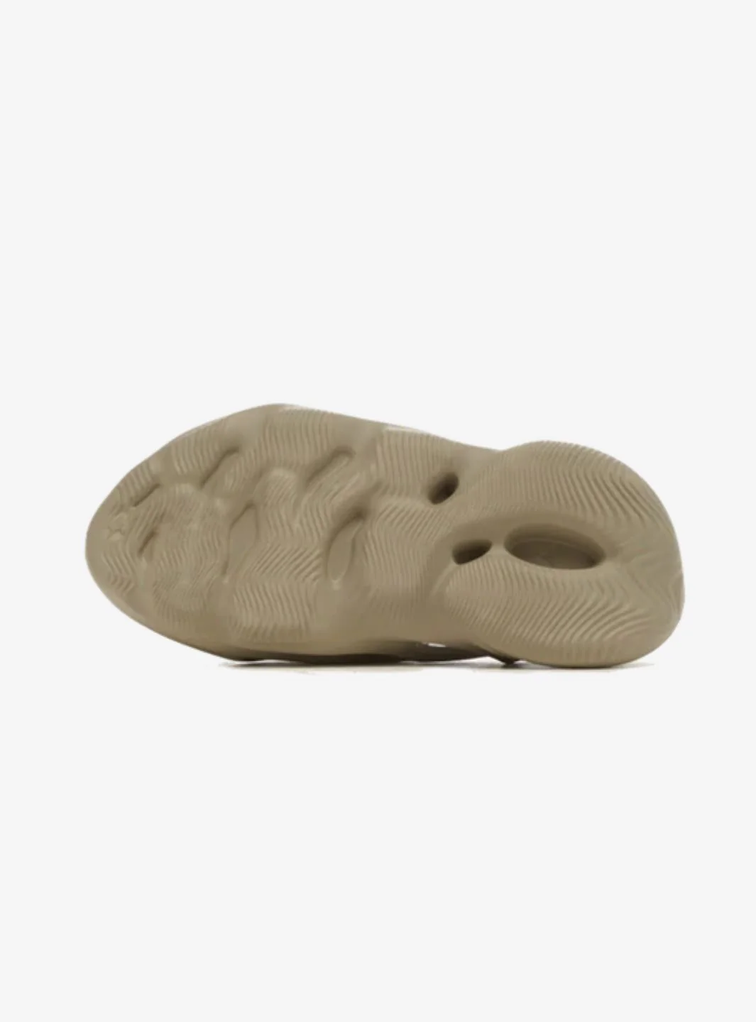 Adidas Yeezy Foam RNNR Stone Salt - Image 4