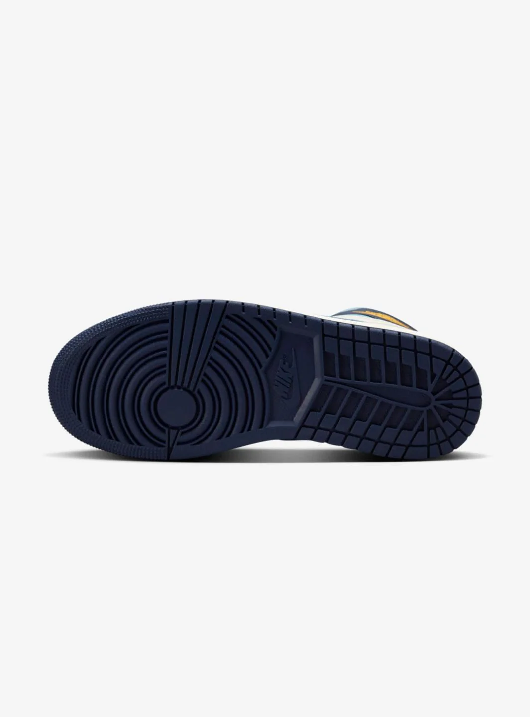 Air Jordan 1 High OG First in Flight - Image 7