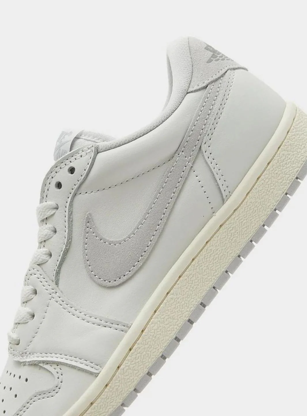 Air Jordan 1 Retro Low '85 Neutral Grey - Image 6