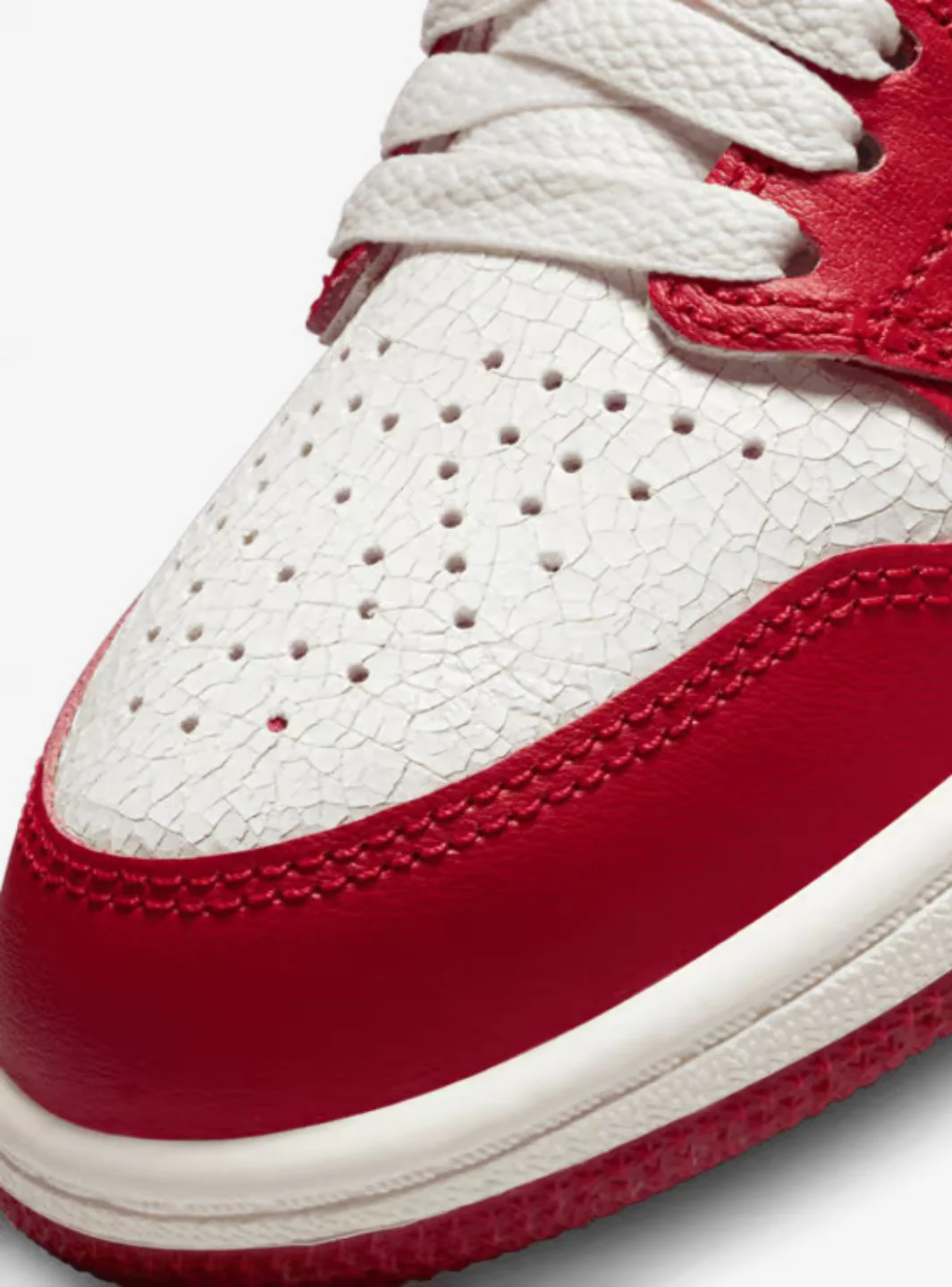 Air Jordan 1 Retro High OG Chicago Lost and Found (PS) - Image 3