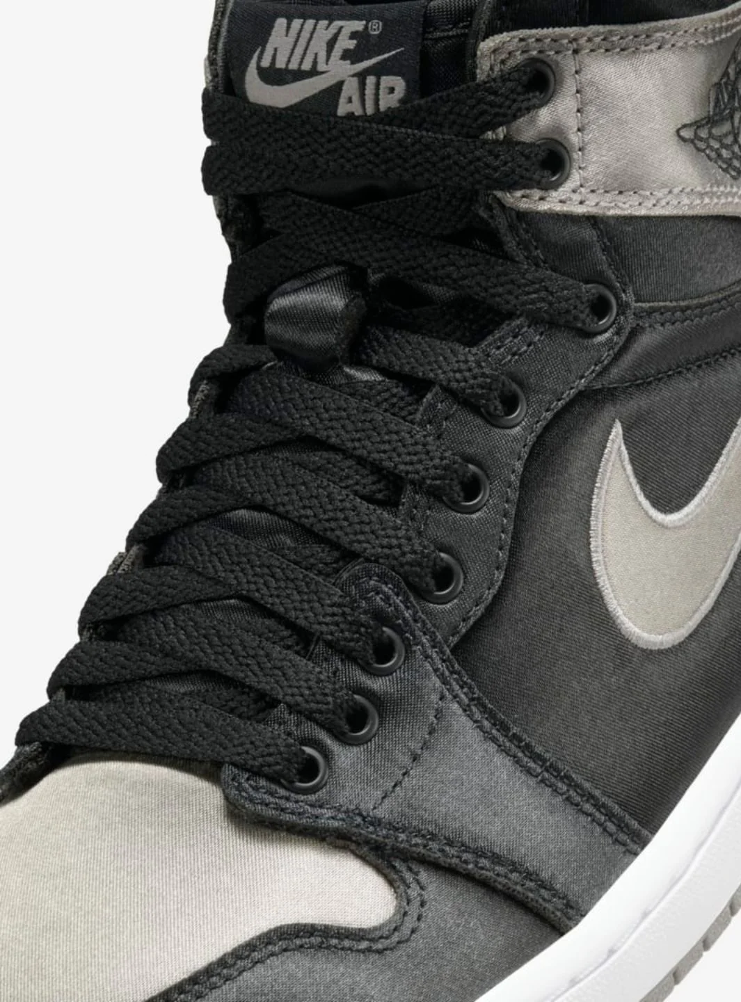 Air Jordan 1 Retro High OG Satin Shadow - Image 3