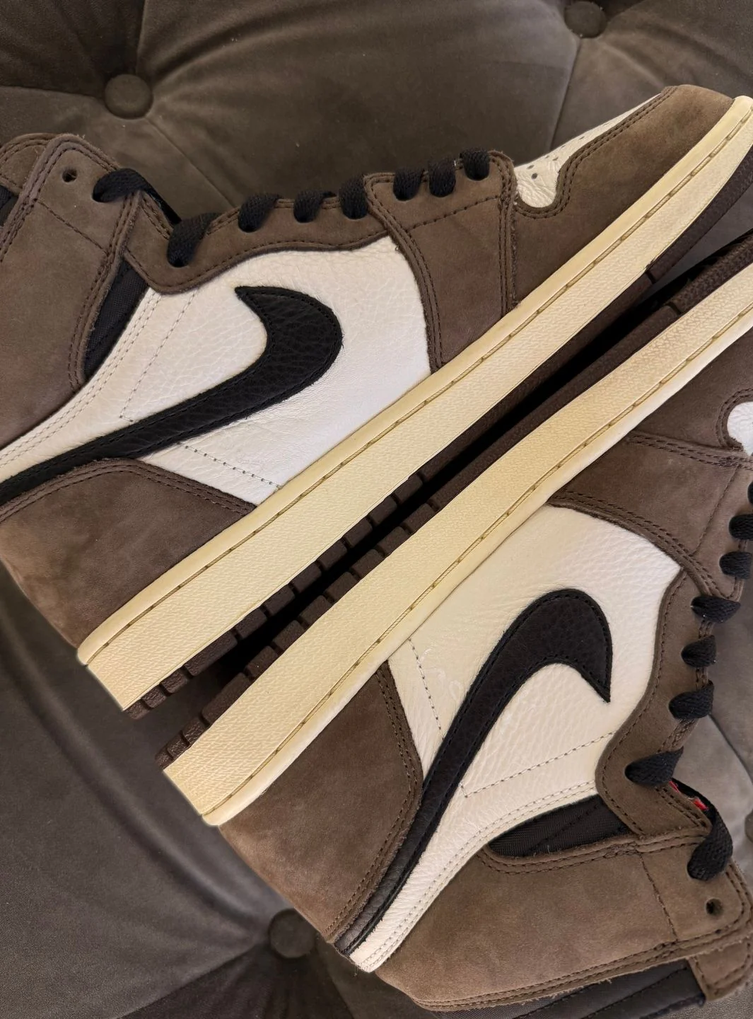 Air Jordan 1 Retro High OG SP Travis Scott Mocha - Usato 9.9/10 - Image 9