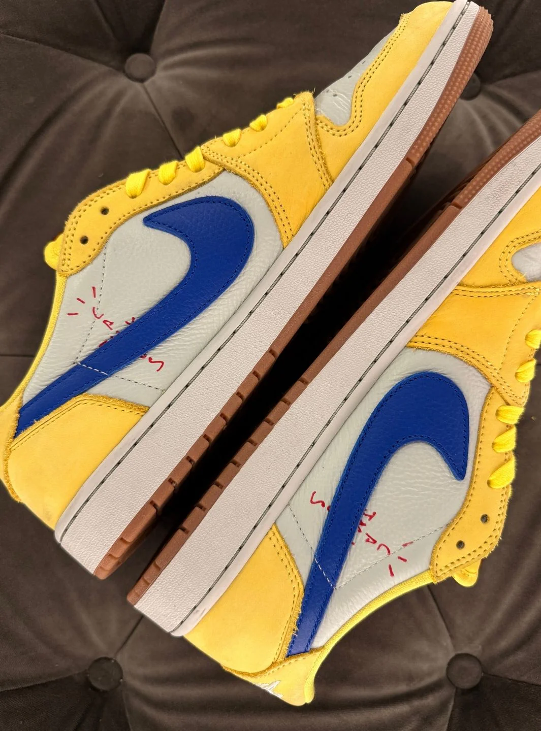 Air Jordan 1 Retro Low OG SP Travis Scott Canary - Usato 9.5/10 - Image 8