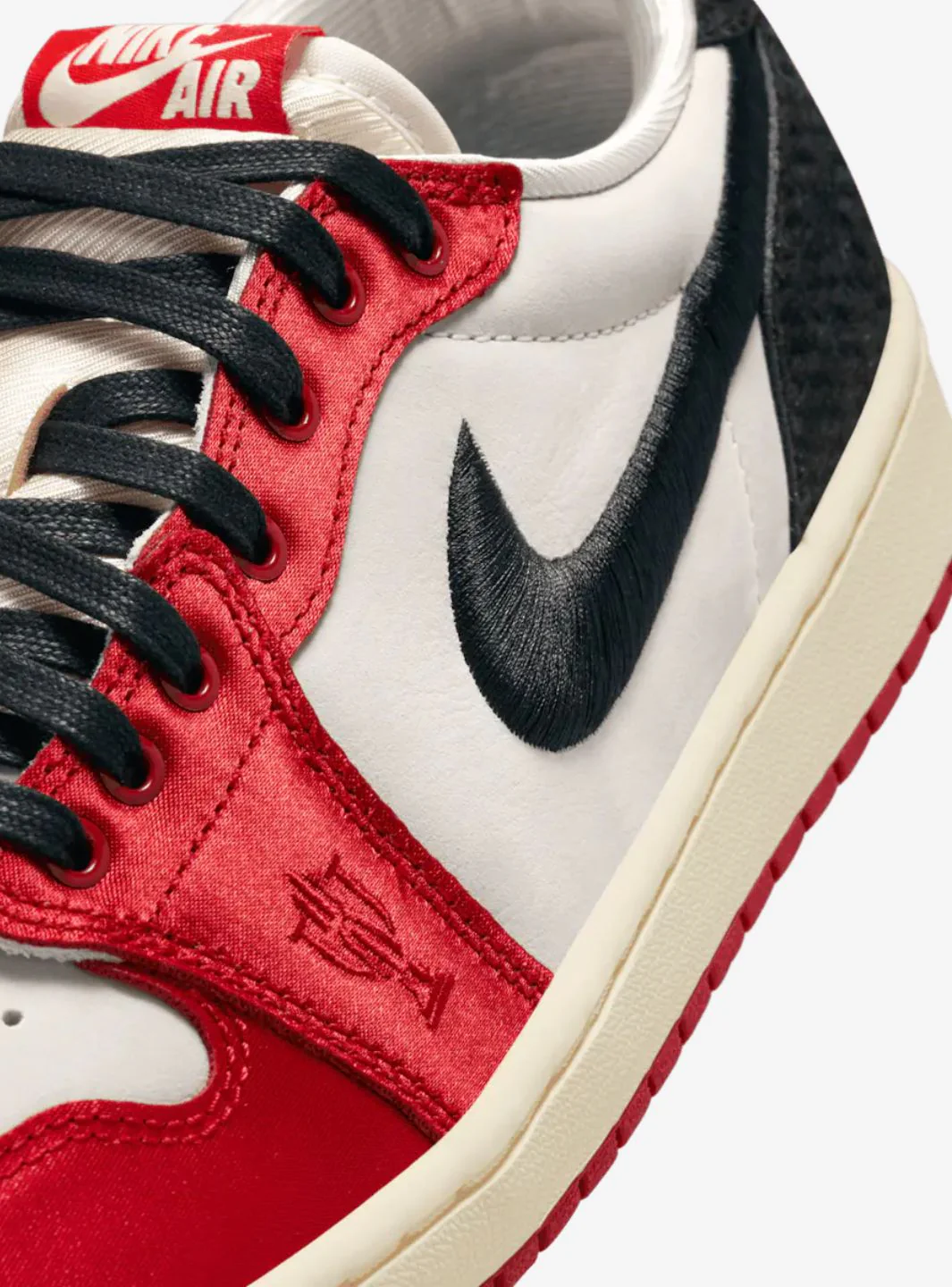 Air Jordan 1 Retro Low OG Trophy Room Away - Image 5
