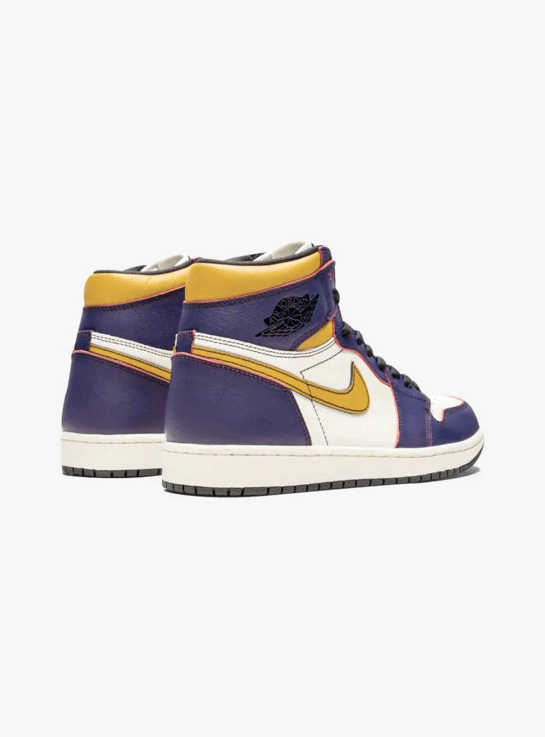 Air Jordan 1 Retro High OG Defiant SB LA to Chicago - Image 3