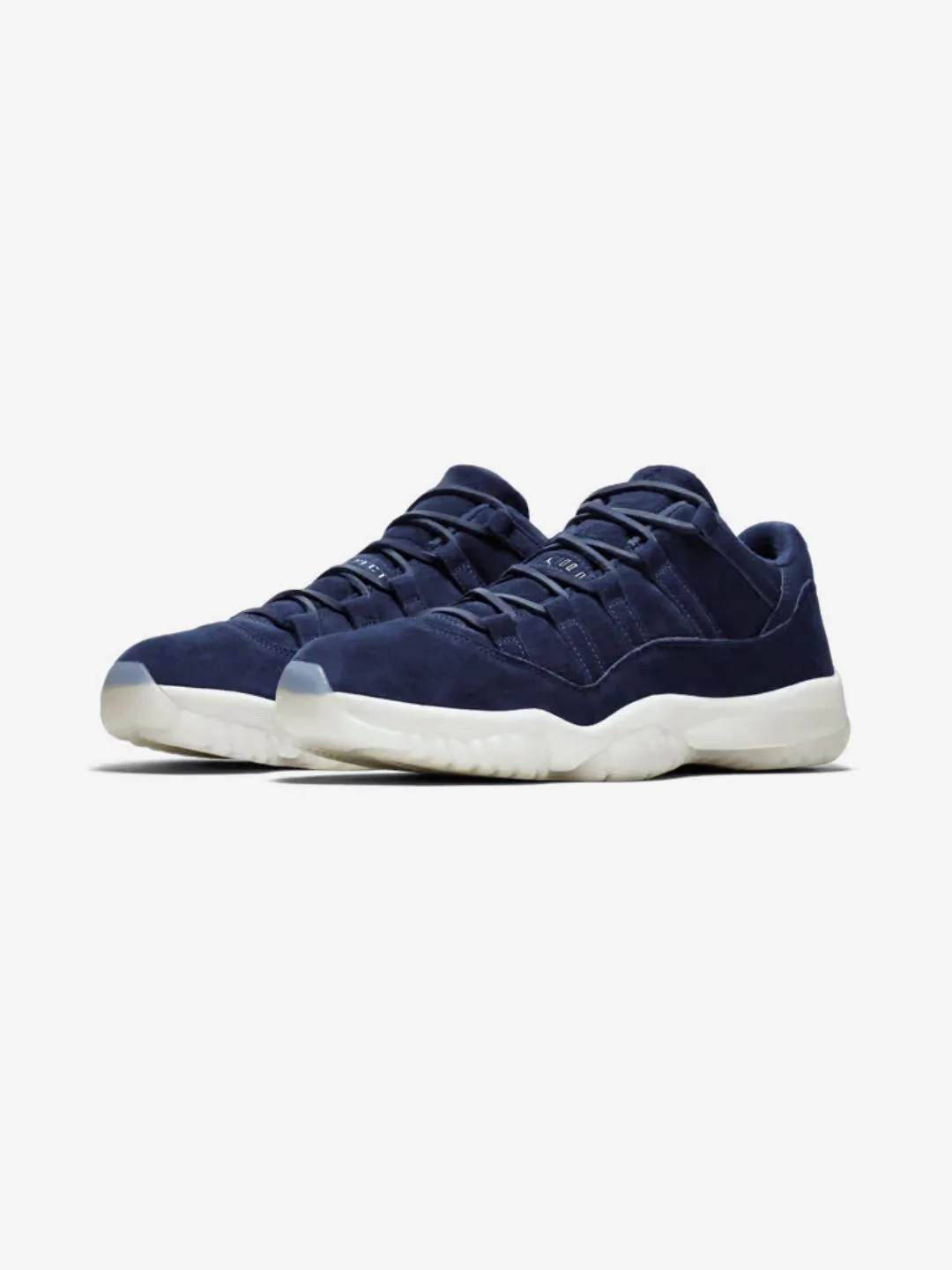 Air Jordan 11 Retro Low Derek Jeter RE2PECT - Image 2