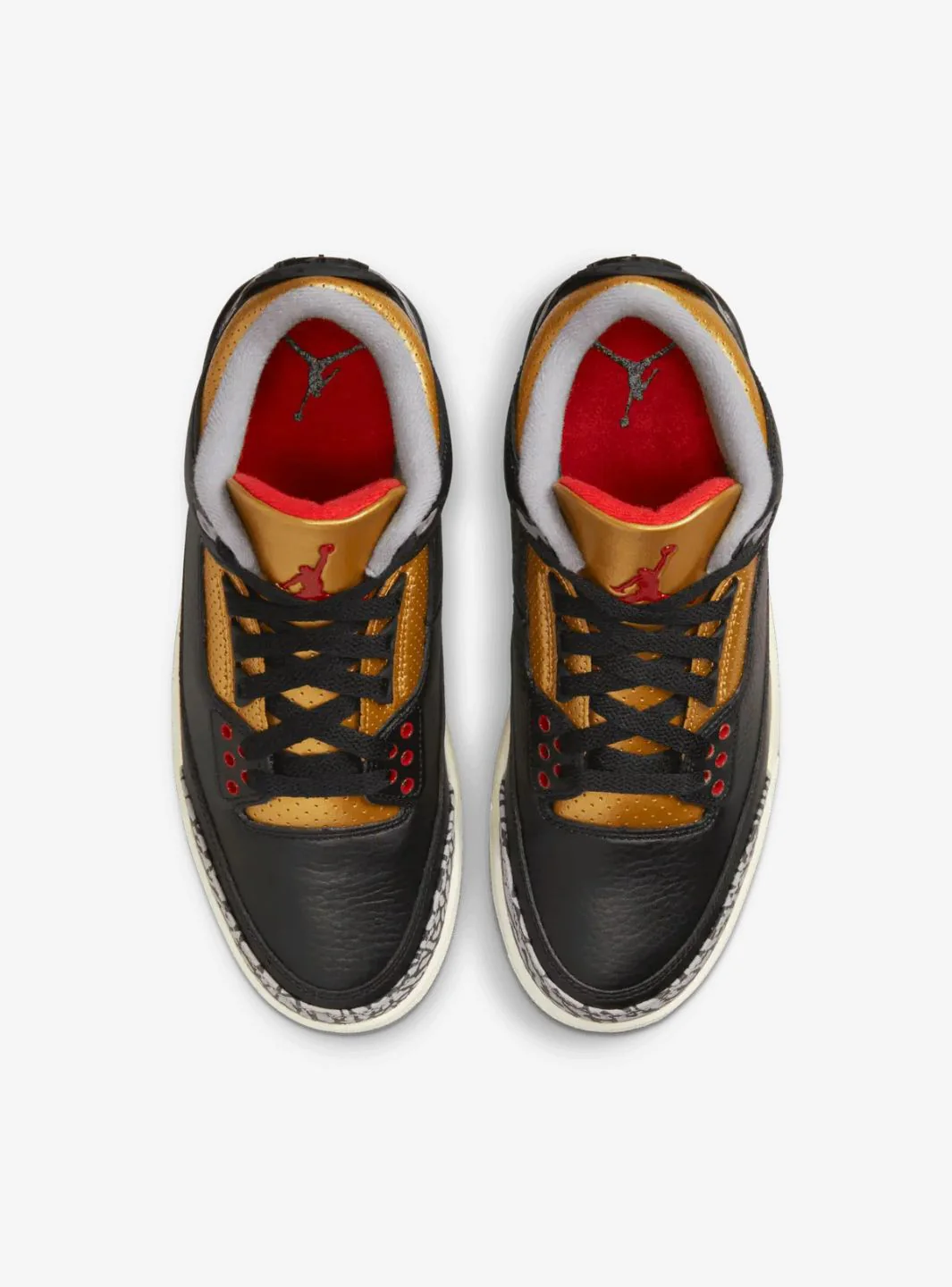 Air Jordan 3 Retro Black Cement Gold - Image 5