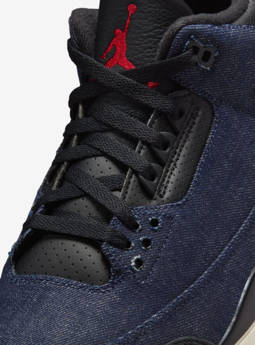 Air Jordan 3 Retro Levi’s Indigo - Image 3
