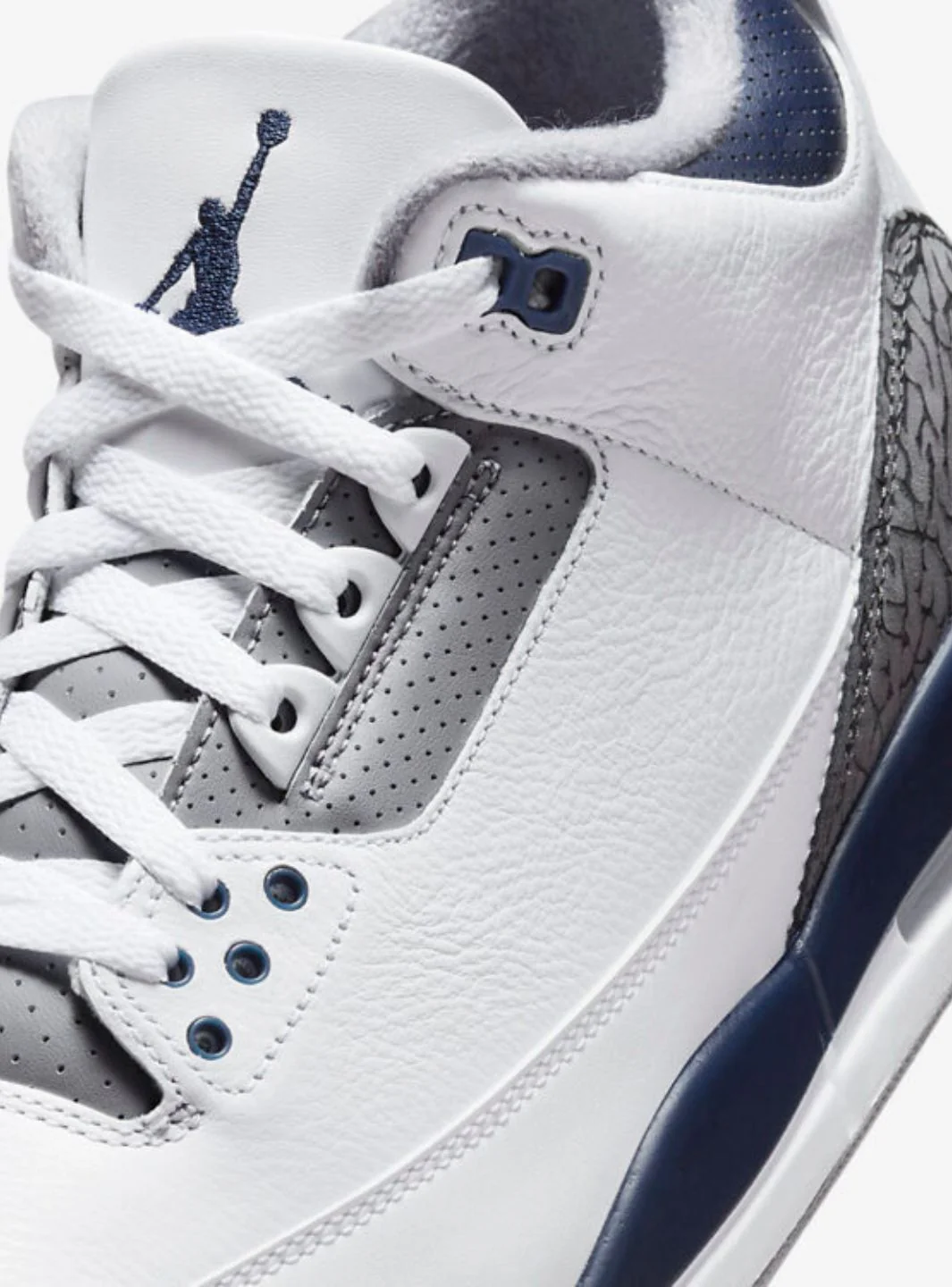 Air Jordan 3 Retro Midnight Navy - Image 5