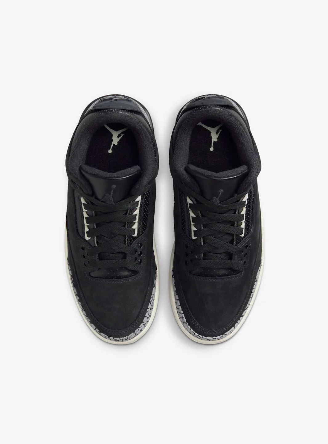 Air Jordan 3 Retro Off Noir - Image 4