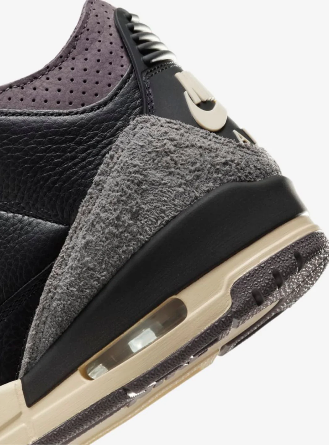 Air Jordan 3 Retro OG SP A Ma Maniére Black Violet Ore - Image 5
