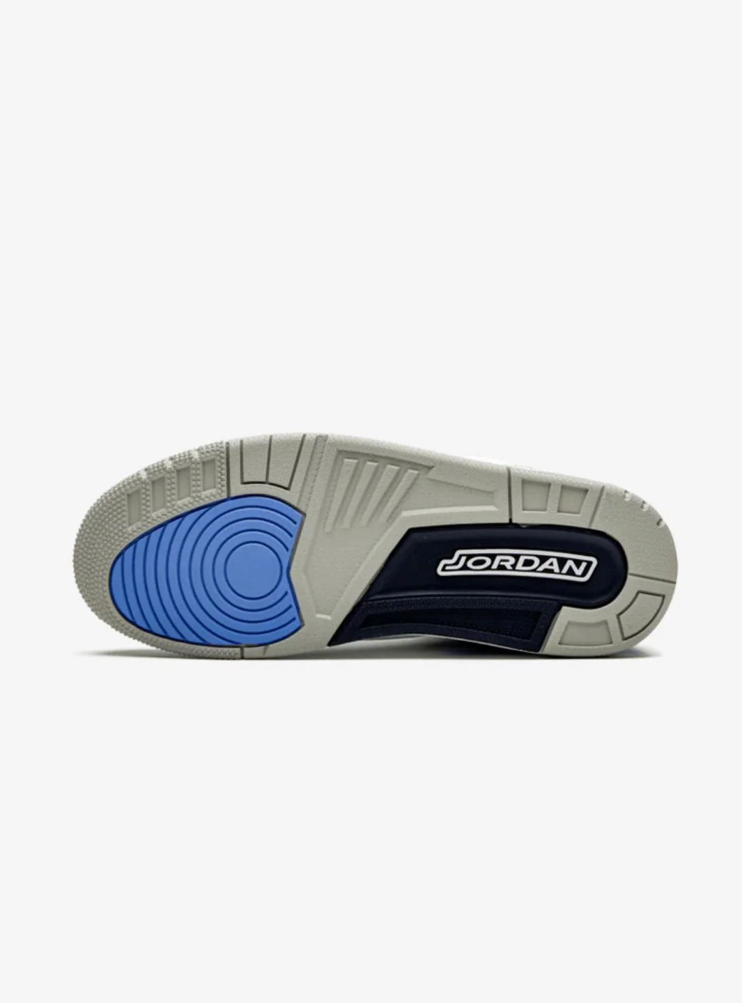 Air Jordan 3 Retro UNC (2020) - Image 4