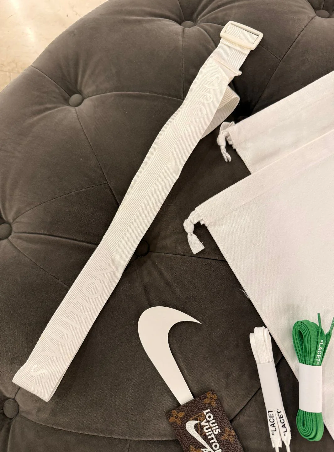 Louis Vuitton Nike Air Force 1 Low By Virgil Abloh White Green - Usato 9.9/10 - Image 26