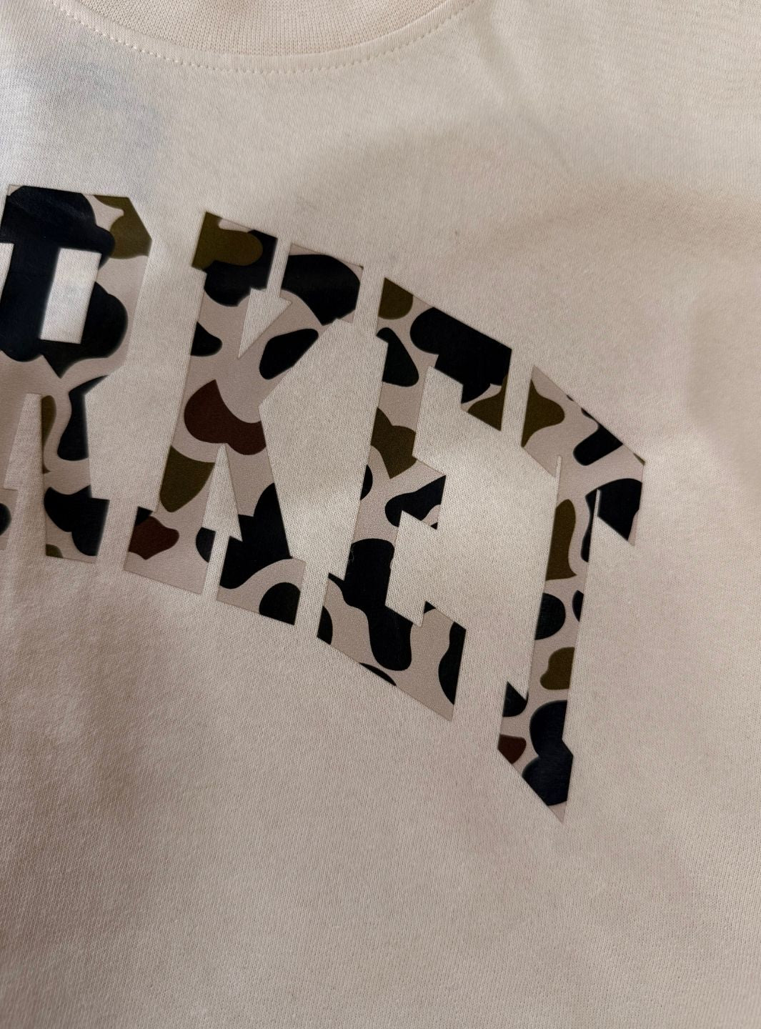 Market Studios T-Shirt Cream Camo - Image 4