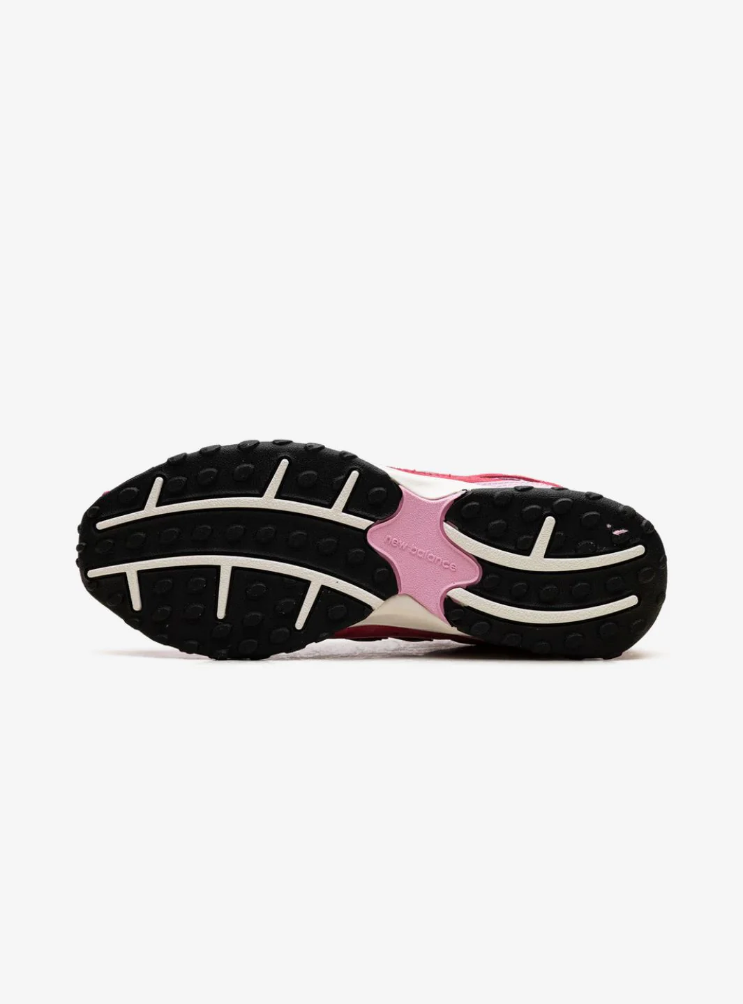 New Balance 204L Kith Pink - Image 4