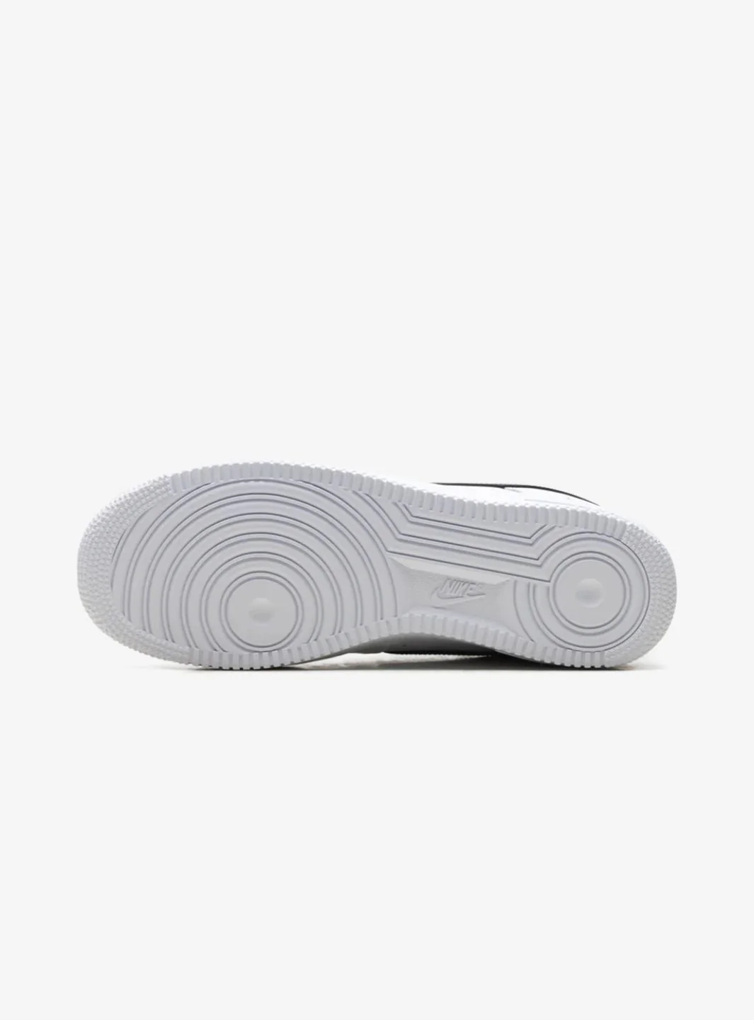 Nike Air Force 1 Low Supreme White Black - Image 4