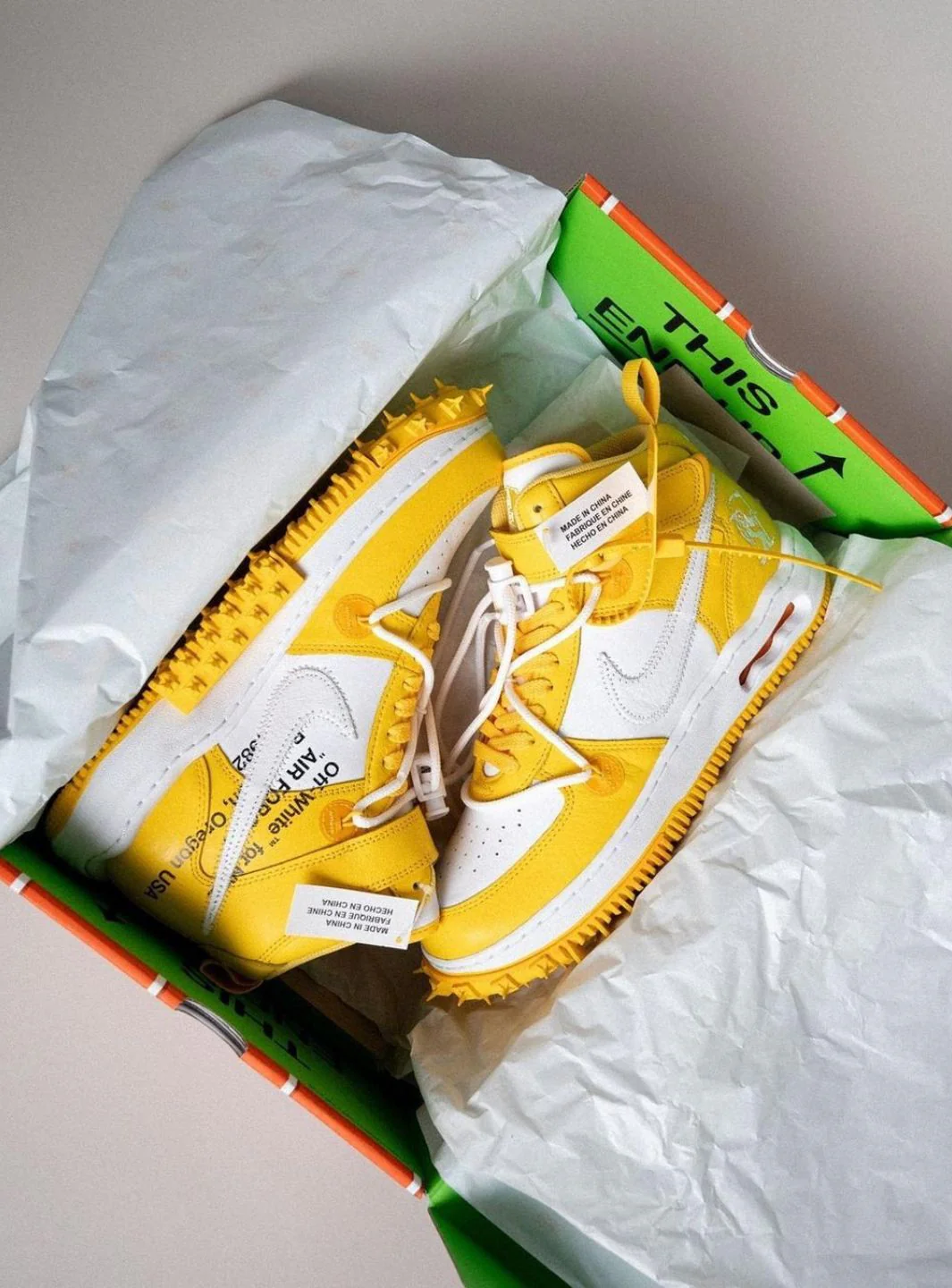 Nike Air Force 1 Mid SP Off-White Varsity Maize - Image 15