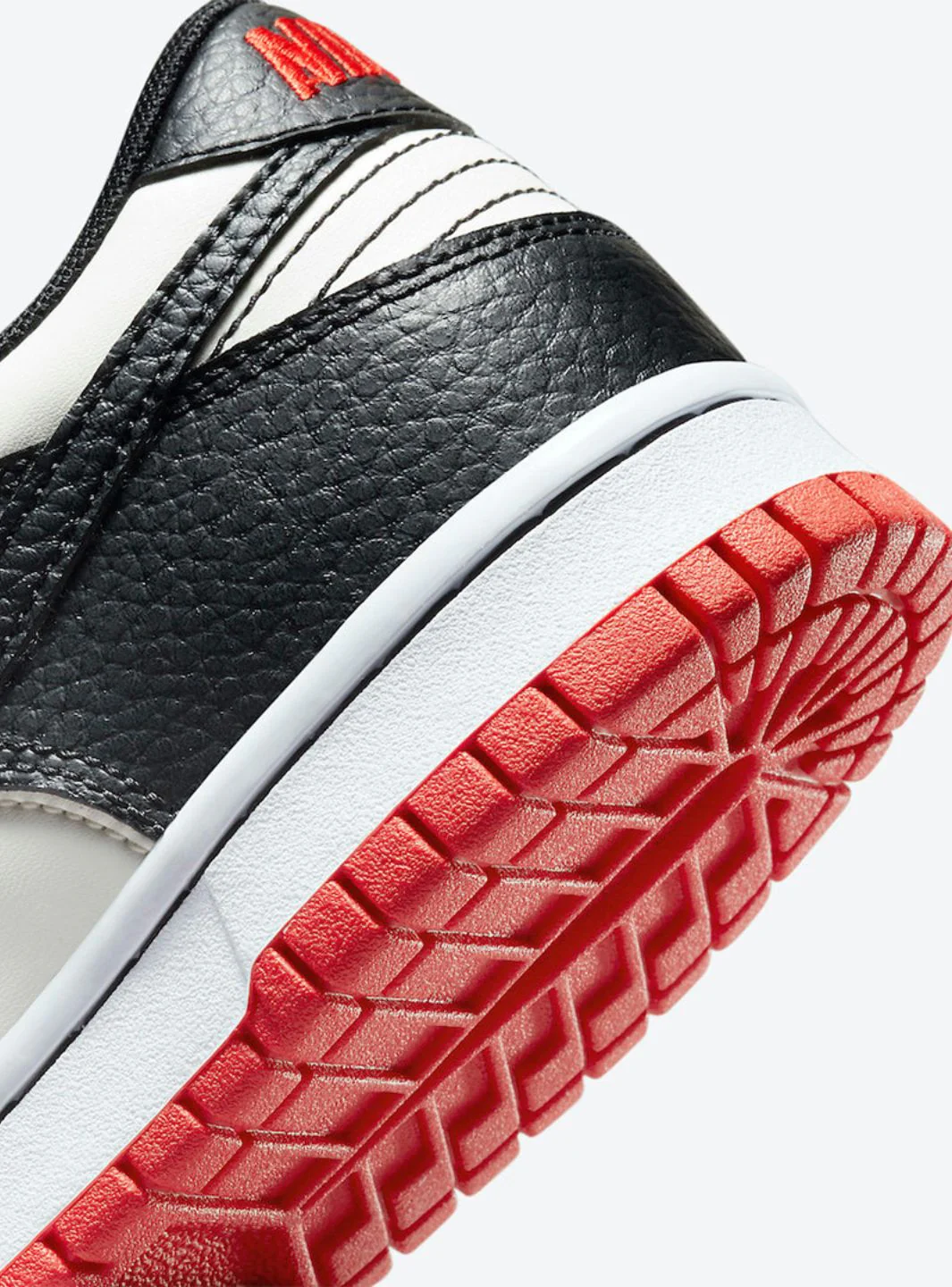 Nike Dunk Low EMB NBA 75th Anniversary Chicago (GS) - Image 5