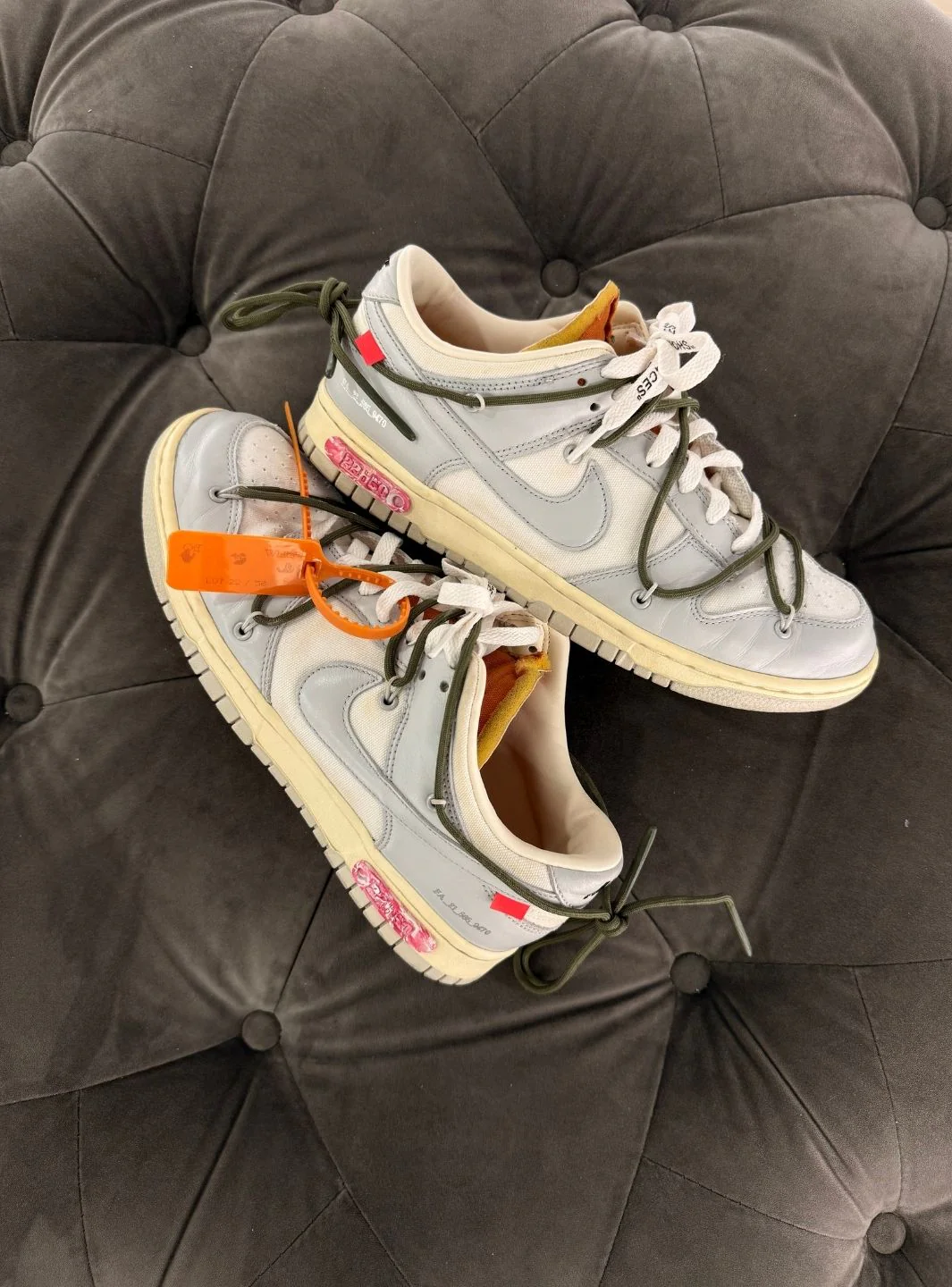 Nike Dunk Low Off-White Lot 22 - Usato 8.5/10 - Image 2