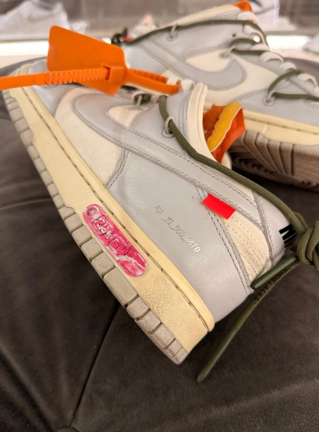 Nike Dunk Low Off-White Lot 22 - Usato 9/10 - Image 9