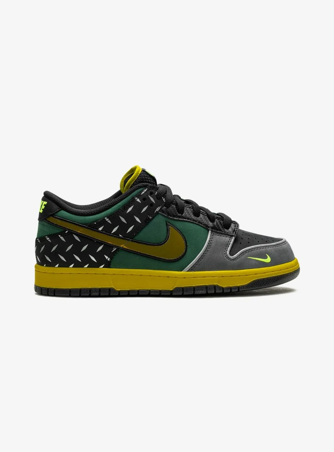 Nike Dunk Low What the Duck Home University of Oregon PE - Image 4