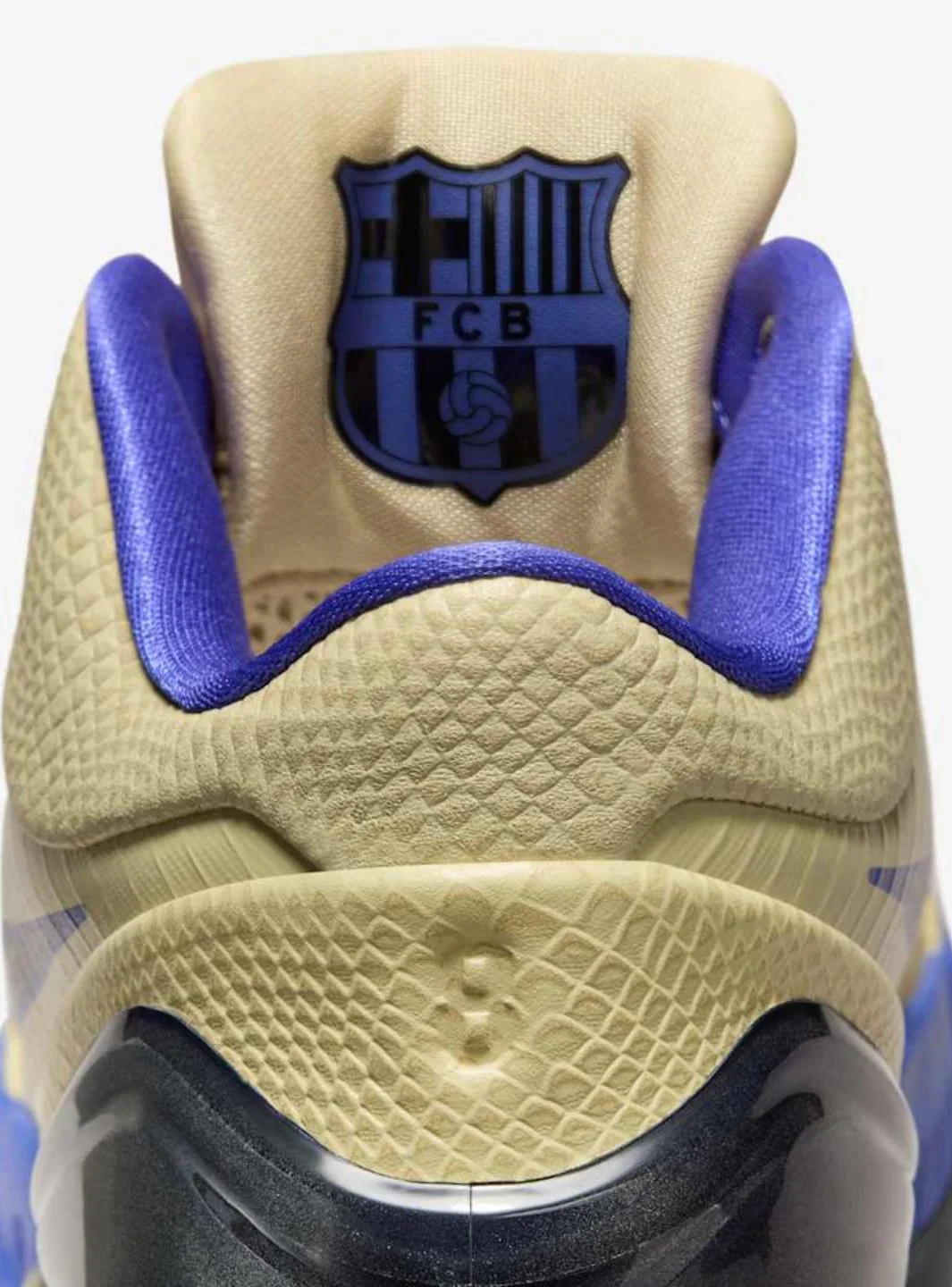 Nike Kobe 4 Protro FC Barcelona Team Gold - Image 7