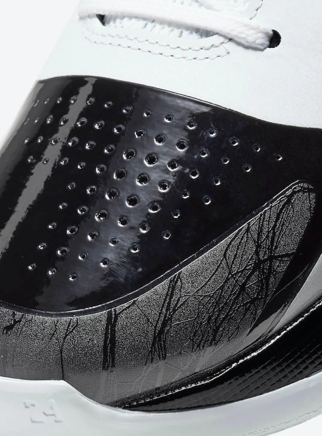 Nike Kobe 5 Protro Bruce Lee Alternate - Image 3