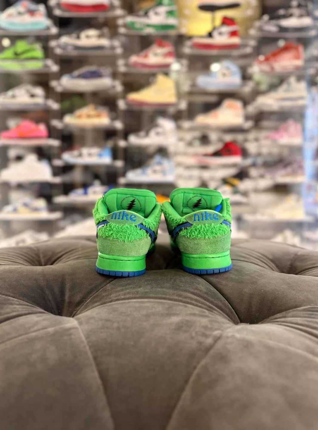 Nike SB Dunk Low Grateful Dead Bears Green - Usato 9/10 - Image 4
