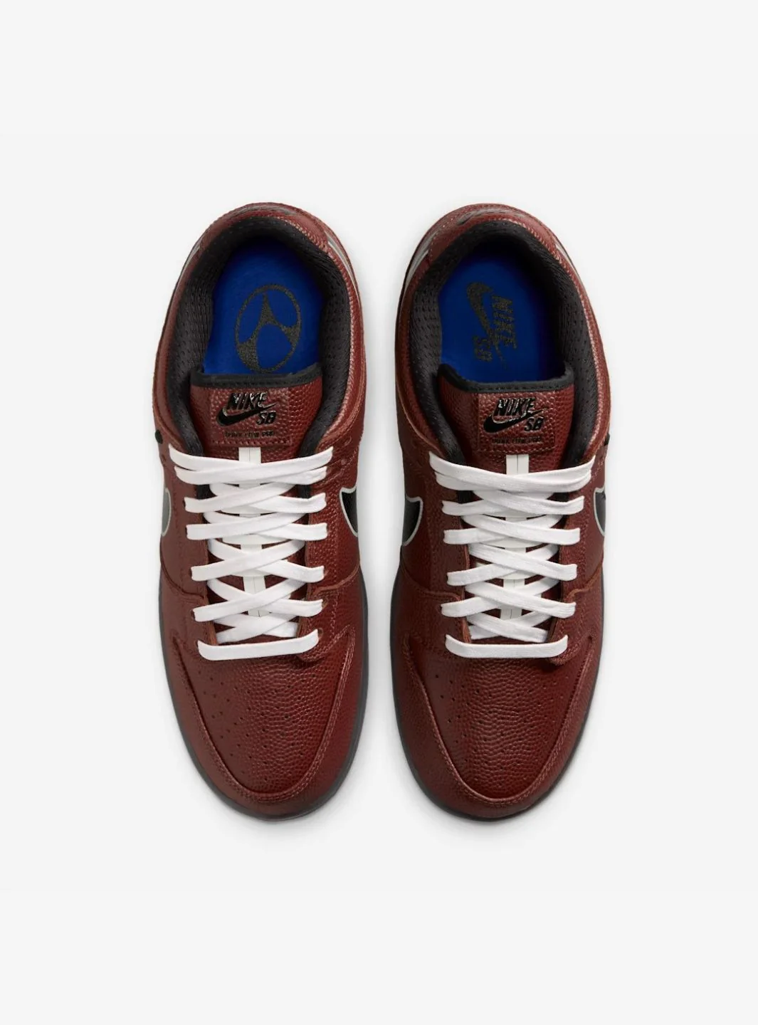 Nike SB Dunk Low Limosine Skateboards - Image 4