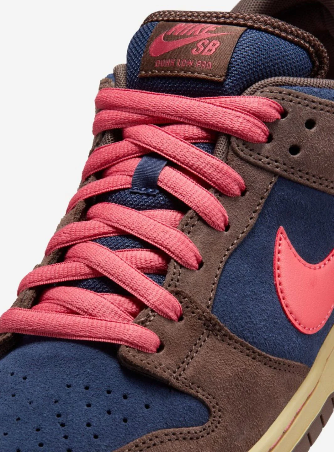 Nike SB Dunk Low Pro Baroque Brown Adobe - Image 3