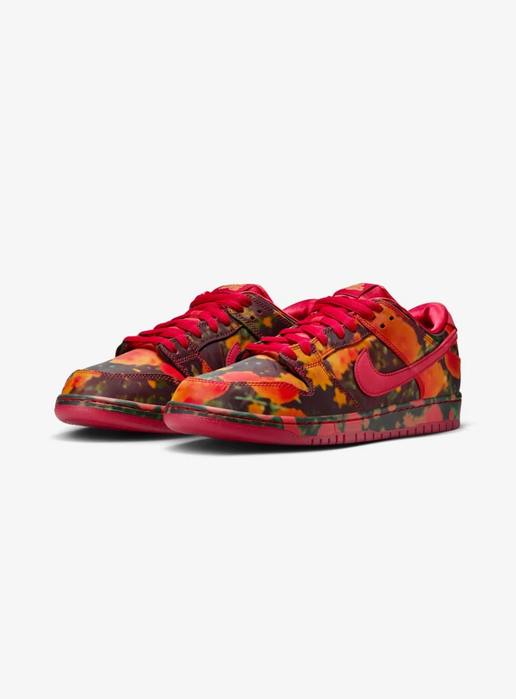 Nike SB Dunk Low The Wizard of Oz Poppy Field - Image 2