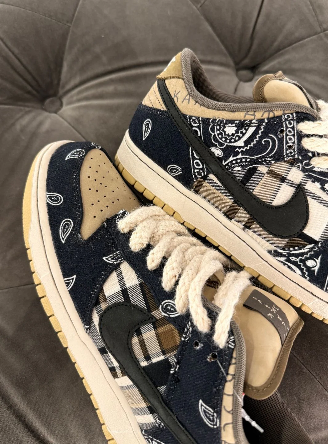 Nike SB Dunk Low Travis Scott - Usato 9.5/10 - Image 9