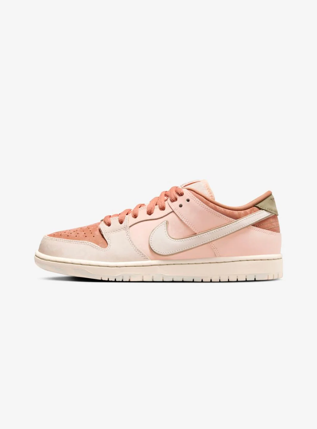 Nike SB Dunk Low Trocadéro Gardens