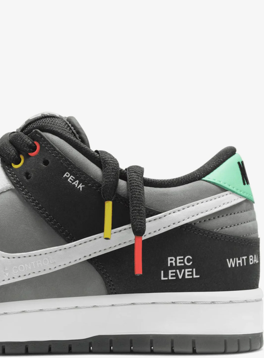 Nike SB Dunk Low VX1000 - Image 6