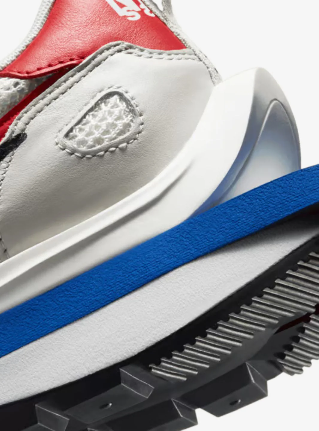 Nike Vaporwaffle Sacai Sport Fuchsia Game Royal - Image 6