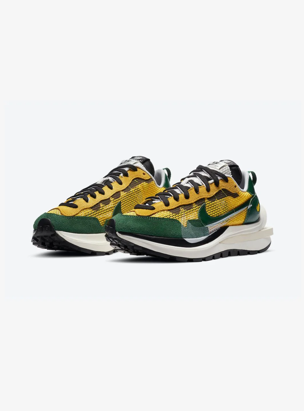 Nike Vaporwaffle Sacai Tour Yellow Stadium Green - Image 2