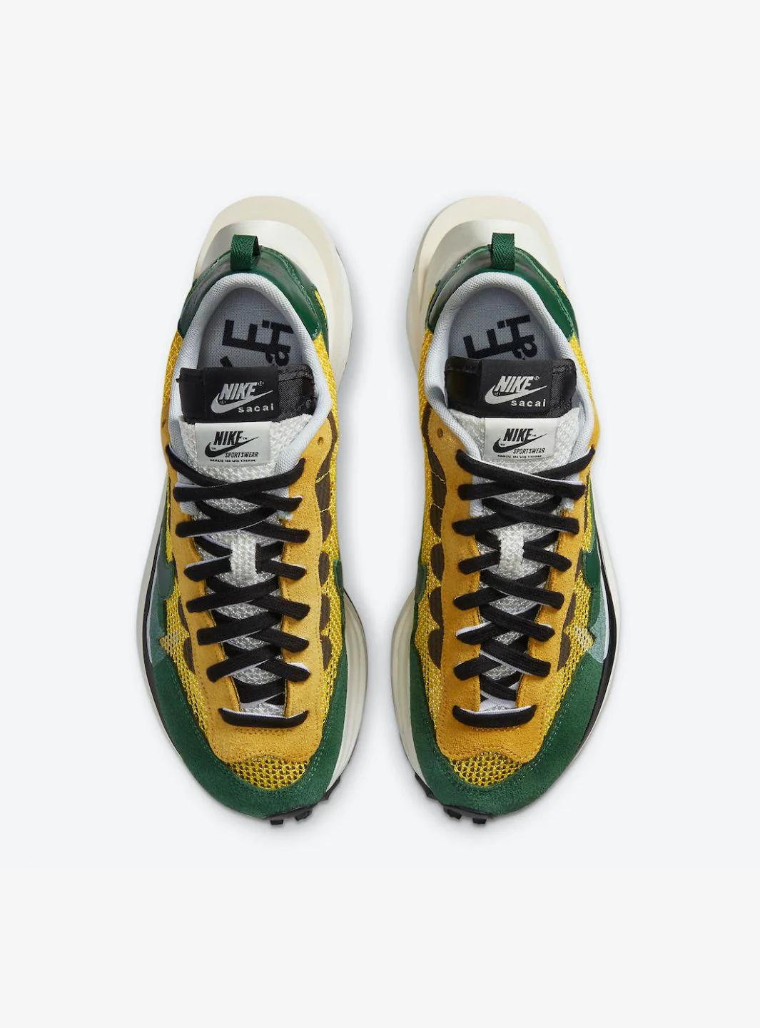 Nike Vaporwaffle Sacai Tour Yellow Stadium Green - Image 4