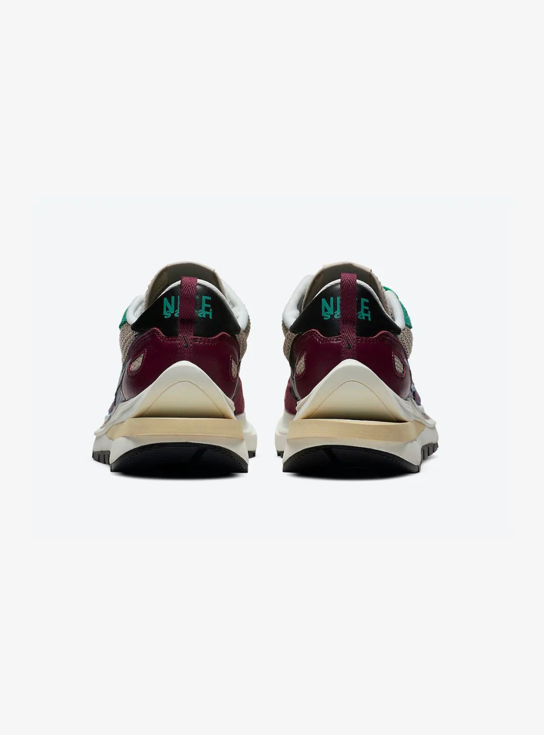 Nike Vaporwaffle Sacai Villain Red Neptune Green - Image 6