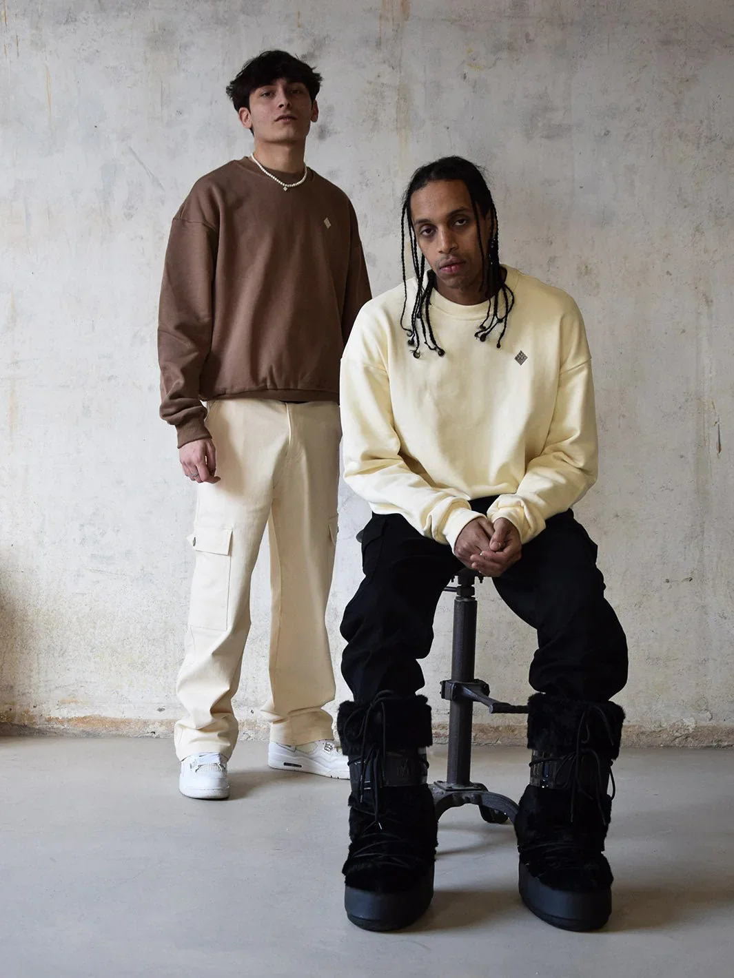 Pantalón Crewneck Vanilla - Image 3