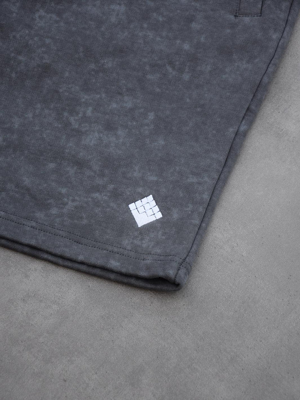 Pantalón Everyday Shorts Washed Grey - Image 6
