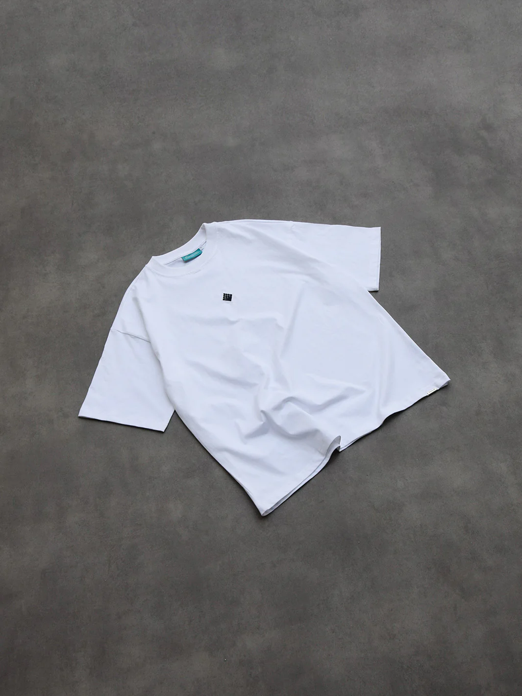 Pantalón Less Perfection More Authencity T-Shirt White - Image 3