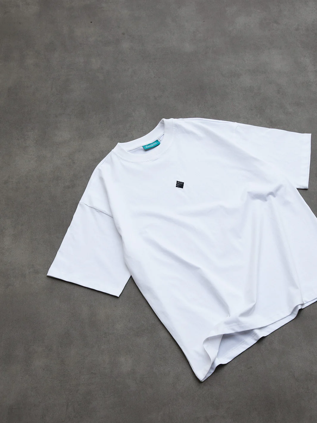 Pantalón Less Perfection More Authencity T-Shirt White - Image 7